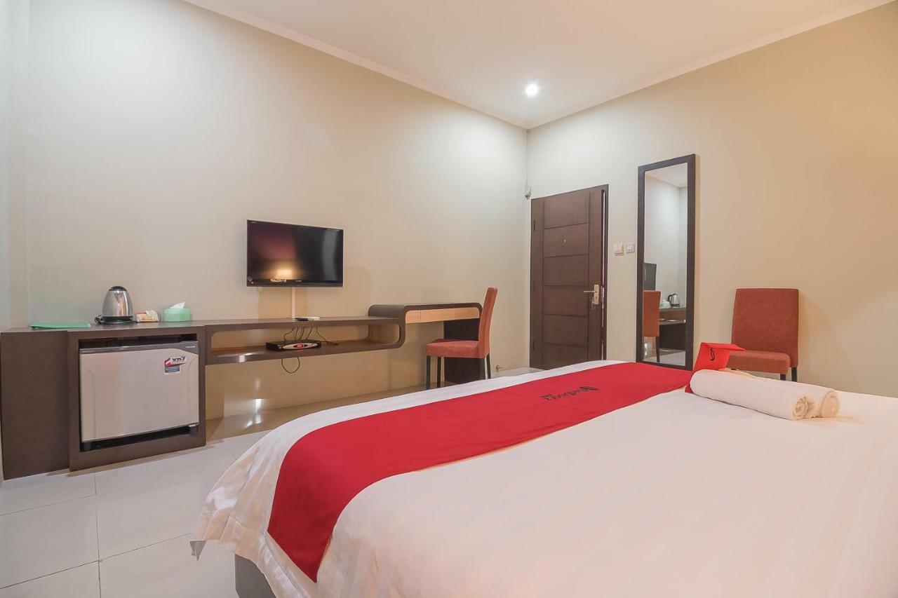 Reddoorz Plus @ Tanjung Pandan Belitung 2 Exterior foto