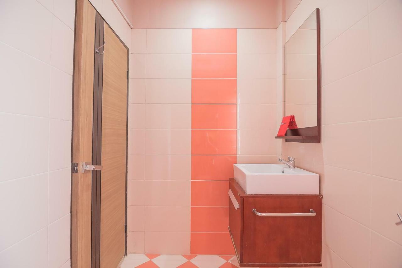 Reddoorz Plus @ Tanjung Pandan Belitung 2 Exterior foto